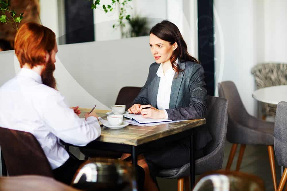 ¿Cómo se estructura el Departamento de Recursos Humanos?