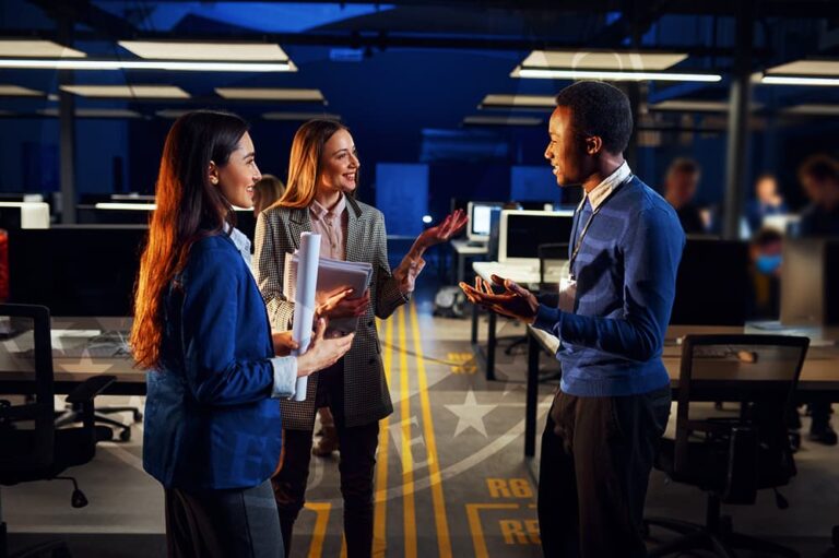 ¿Cómo se aplica una política monetaria eficiente?